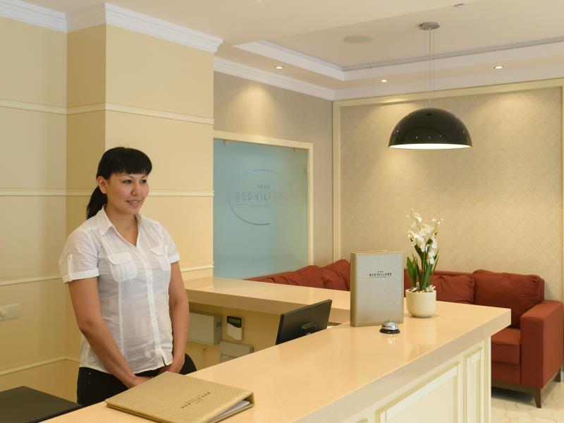 Red Village Hotel Astana Eksteriør billede